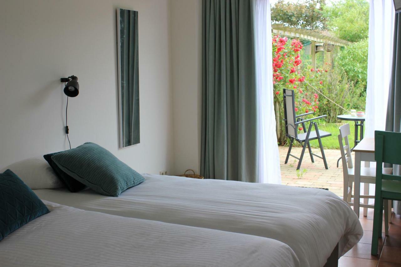 Bluesheep-Texel Bed & Breakfast Де Коох Екстериор снимка