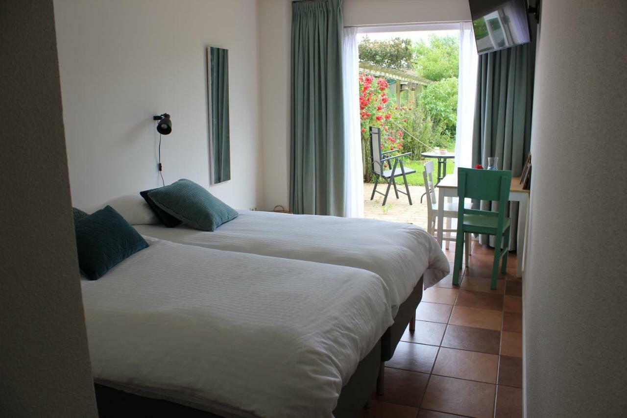Bluesheep-Texel Bed & Breakfast Де Коох Екстериор снимка
