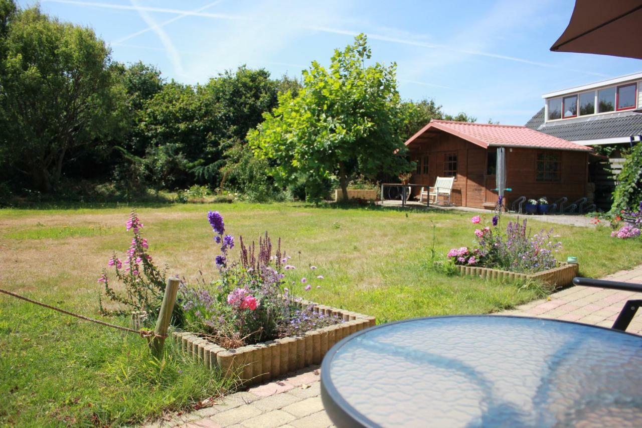 Bluesheep-Texel Bed & Breakfast Де Коох Екстериор снимка